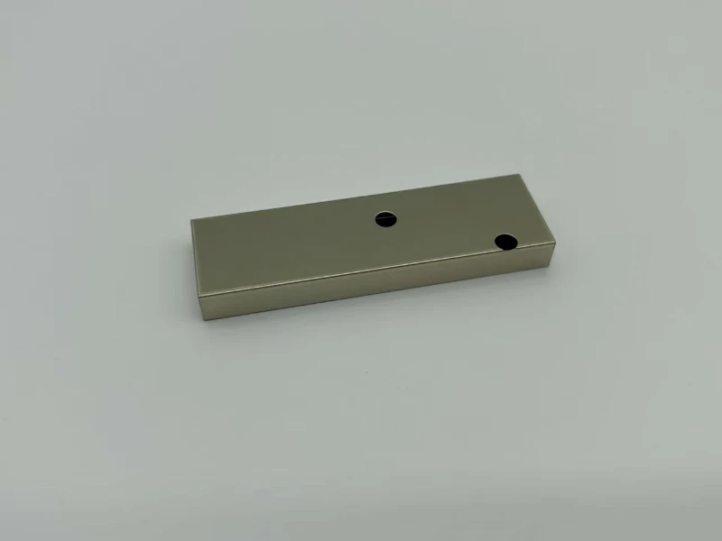 屏蔽罩1 Shielding Enclosure
