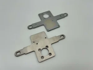 Comparison of SUS304 stainless steel and Q235 zinc plated stamped metal components